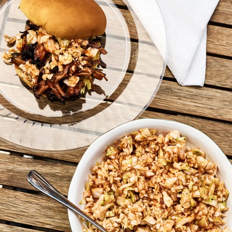 Red Slaw vs. White Slaw