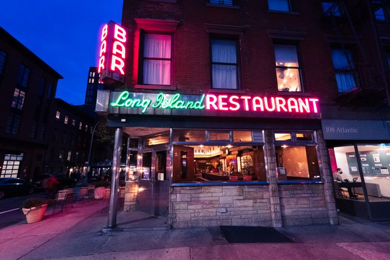 Long Island Bar - Brooklyn