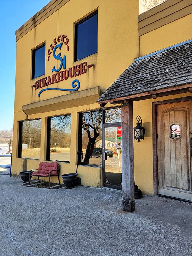 Click's Steakhouse – Pawnee