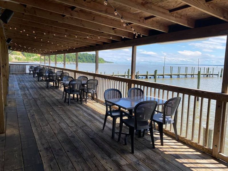 Capt' Billy's Crab House