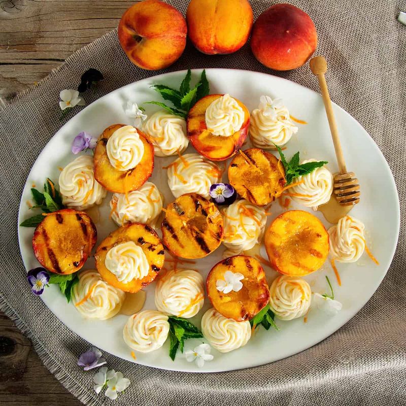 Grilled Peaches with Honey Mascarpone