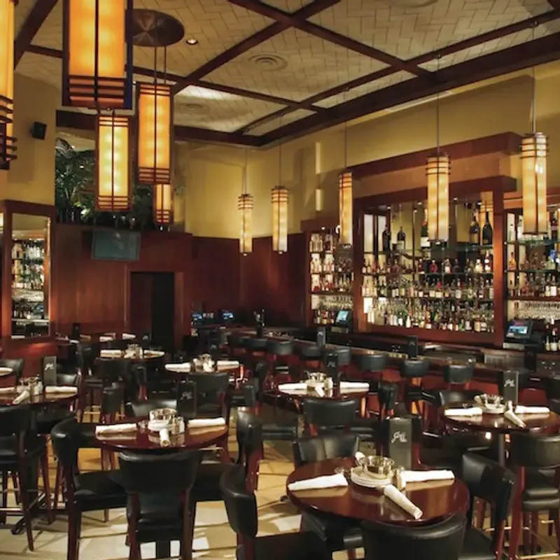 Joe's Seafood, Prime Steak & Stone Crab: Triple Threat Excellence