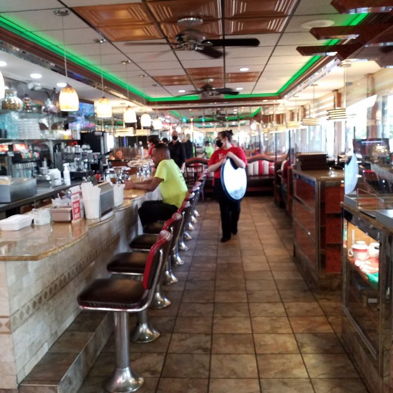 Vernon Diner (Vernon)