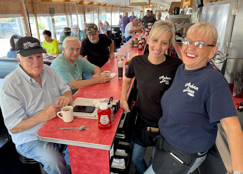 Track Inn – Auburn