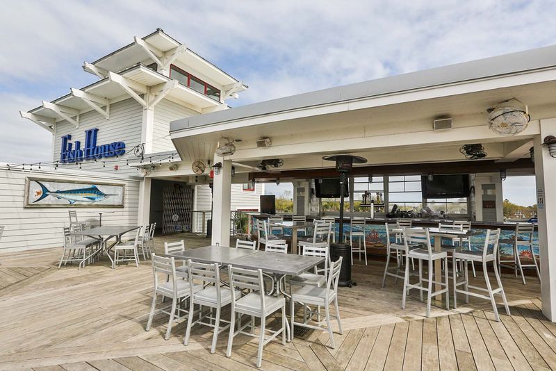 Charleston Harbor Fish House 