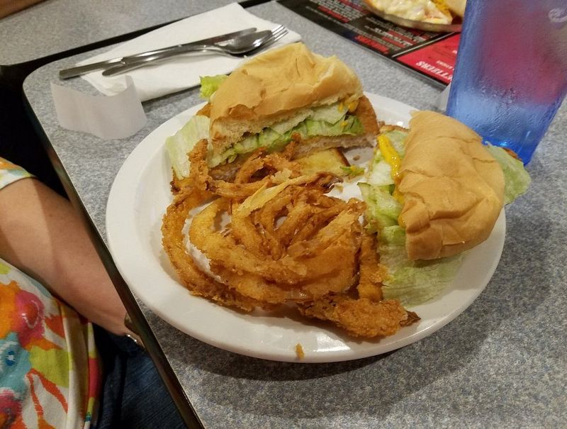 Sally's On Broadway
