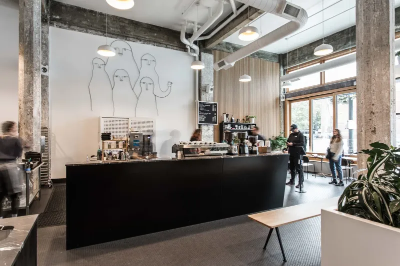 Heart Coffee Roasters – Third-Wave Coffee, Cozy Ambiance