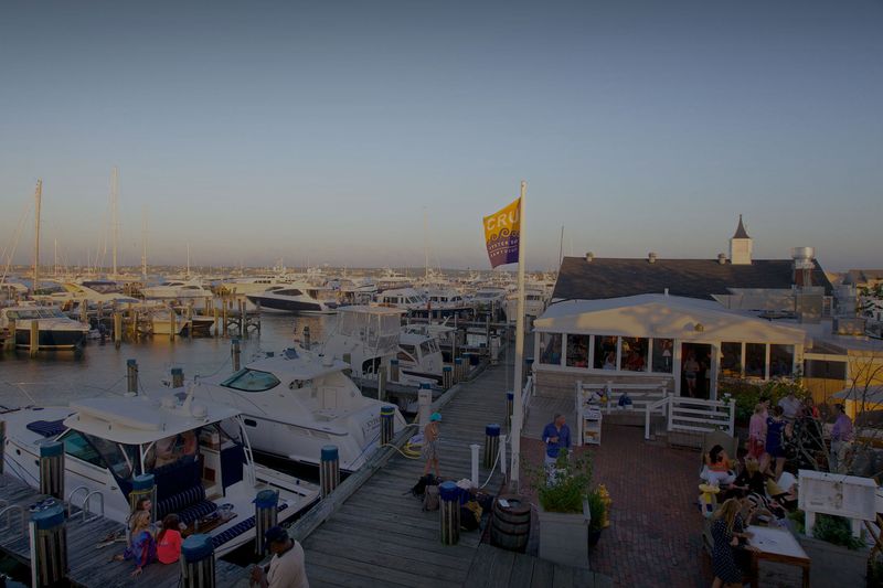 CRU Oyster Bar (Nantucket)