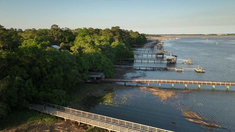 Fishcamp On Broad Creek - Nostalgic Waterfront Dining