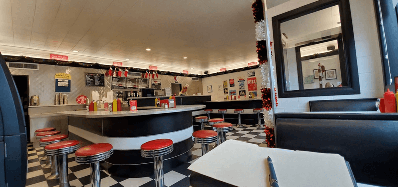 Red Knapp's Dairy Bar