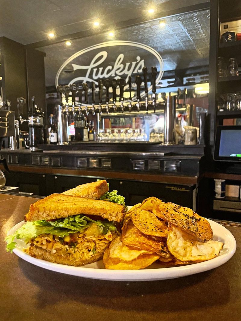 Lucky's Café – Dayton