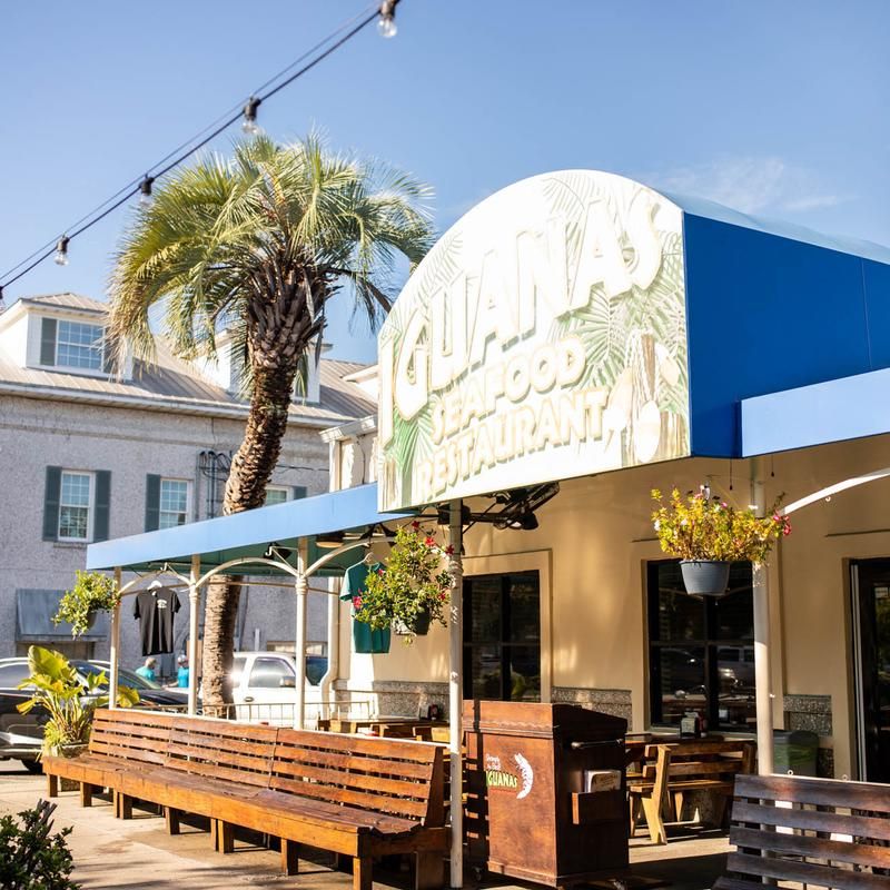 Iguanas Seafood Restaurant