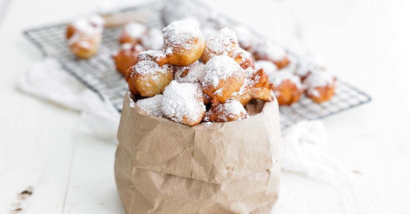 Zeppoles