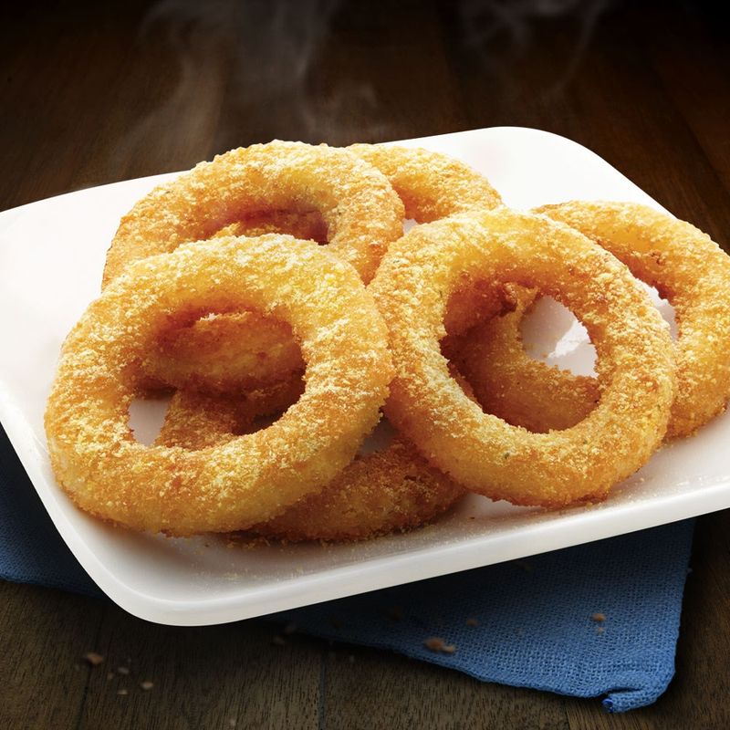 Domino's Proves Delivery Rings Stay Crispy