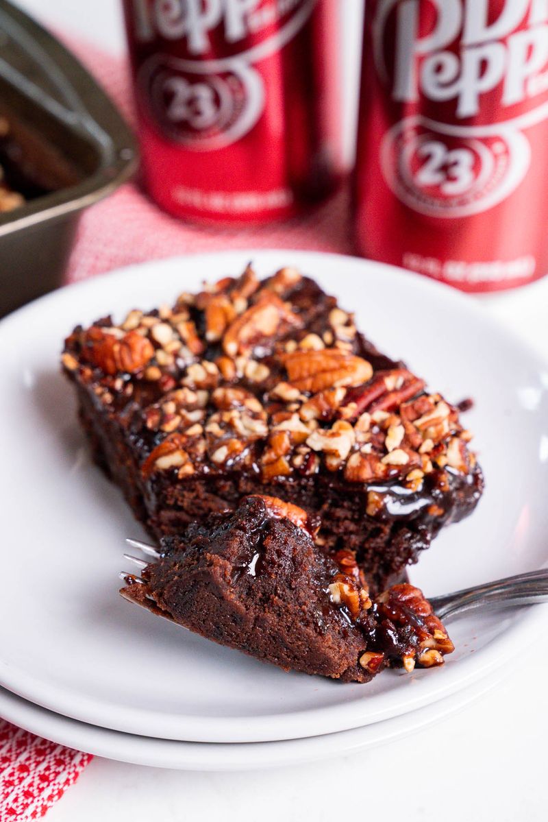 Dr Pepper Cake: Soda Pop Sweetness