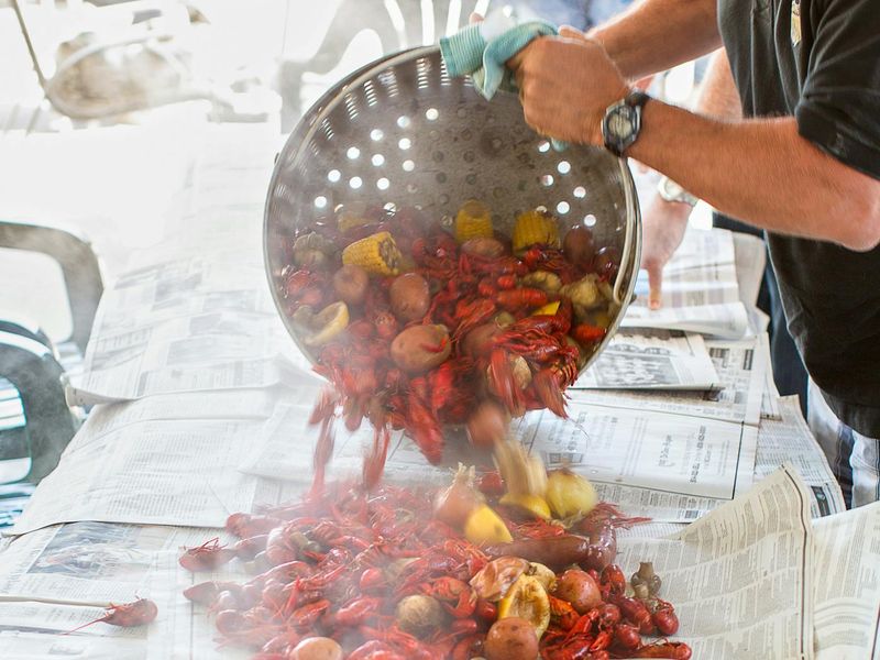 Cajun Crawfish Boils With Texas Attitude