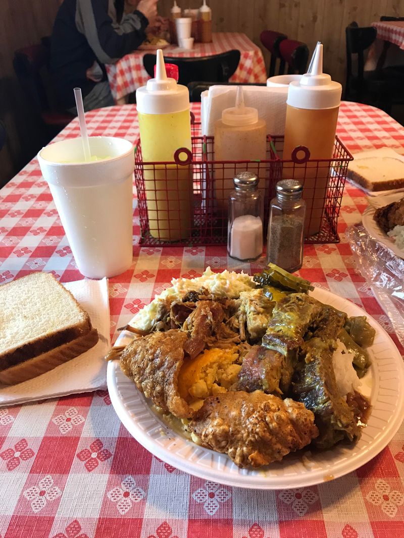Sweatman's Bar-B-Que – Holly Hill
