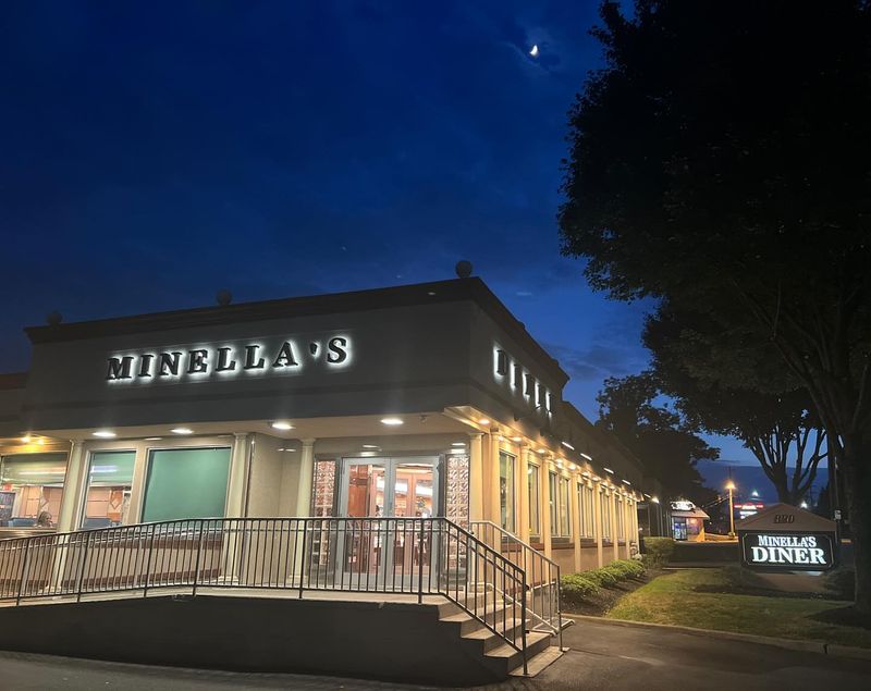 Minella's Diner