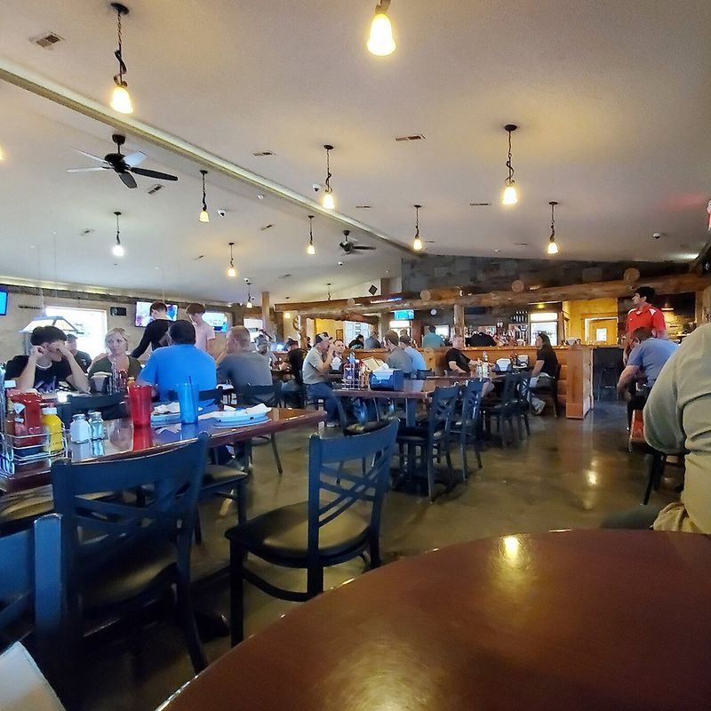 The Rustic Table – Williston