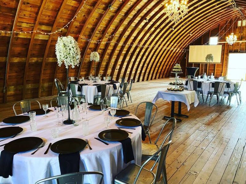 The Red Barn – Valley City