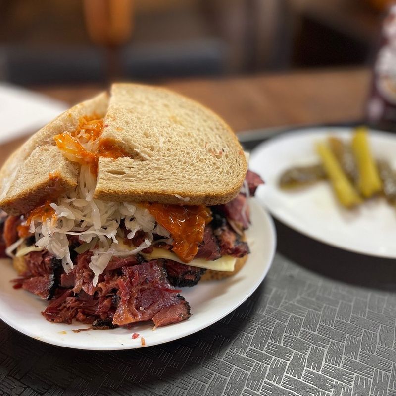Rutt's Hut – Iconic Hot Dogs And Specialty Sandwiches
