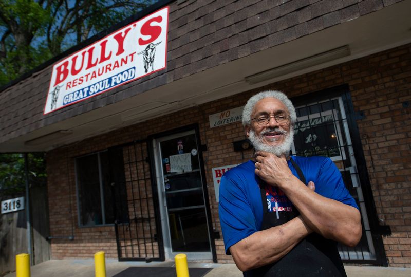 Bully's Restaurant
