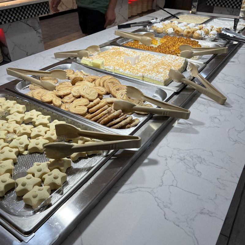 Barnyard Buffet – Sumter