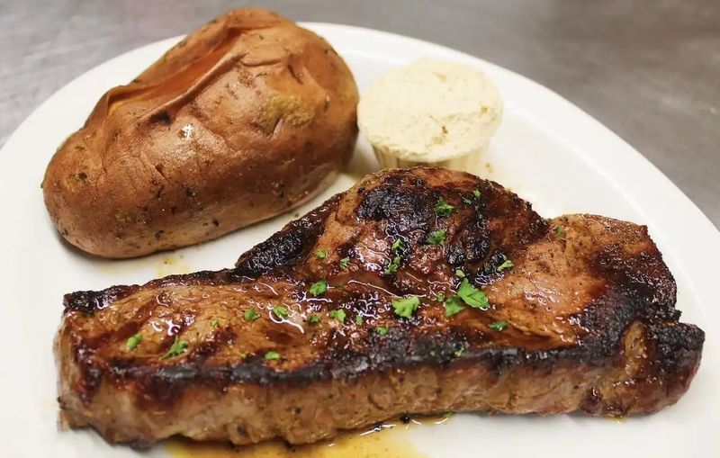 Freddie Paul's Steakhouse – Stillwater