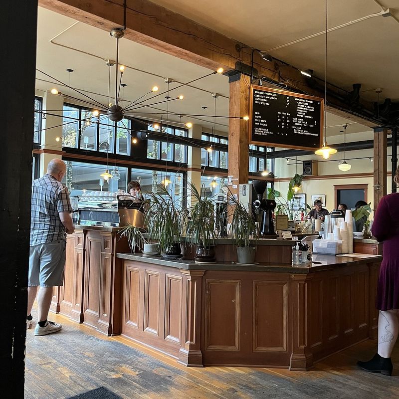 Case Study Coffee – Artisan Coffee, Light Breakfast
