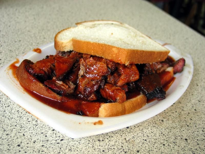 LC's Bar-B-Q