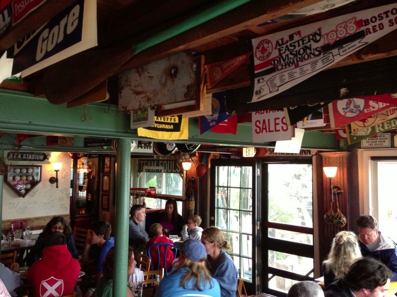 The Ramp Bar & Grill – Kennebunkport