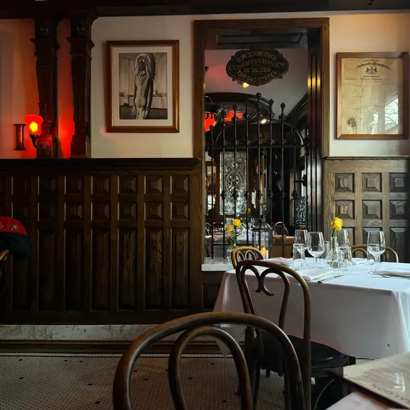 The Saloon – South Philadelphia