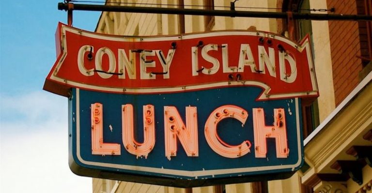 15 Pennsylvania Hot Dog Stands That’ve Perfected Secret Chili Recipes Over Generations
