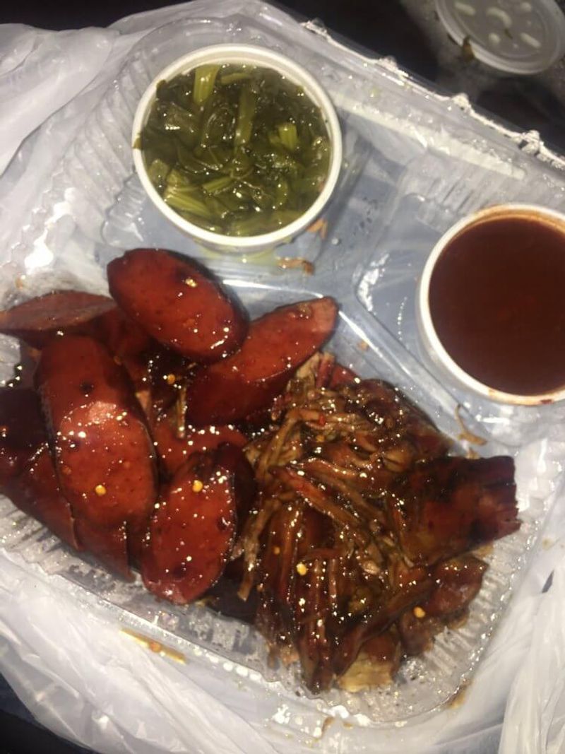 C J's BBQ & Fish: Smoke-Kissed Perfection