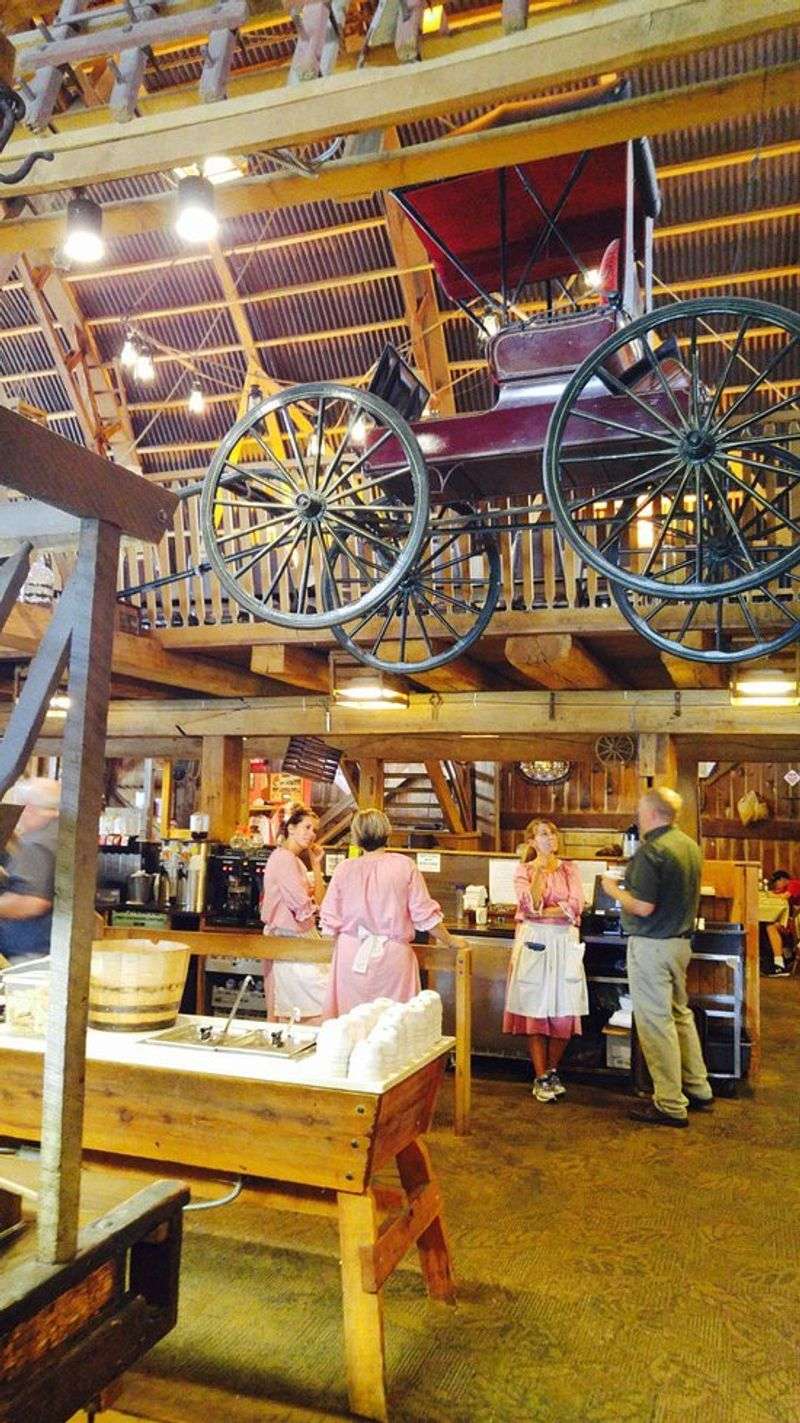 The Barn Restaurant (Smithville)