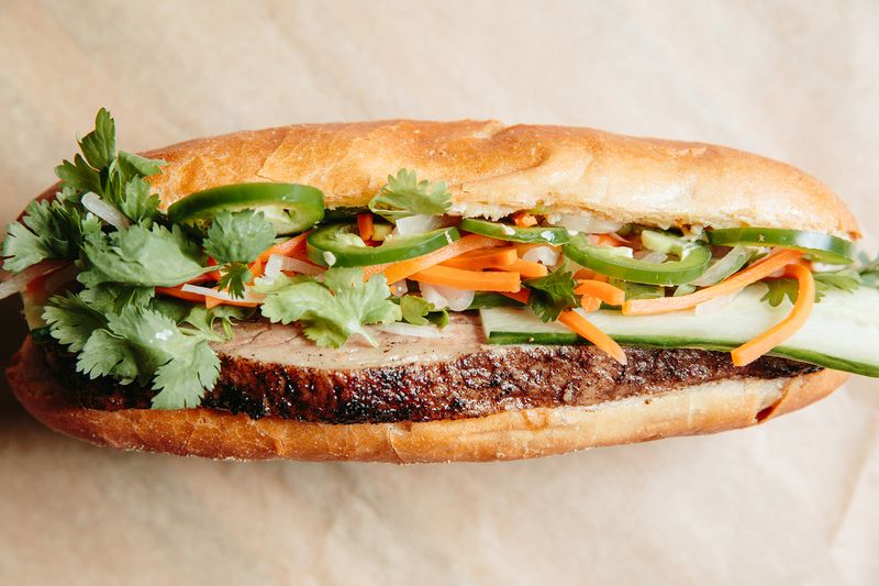 Bánh Mì Ba Lẹ