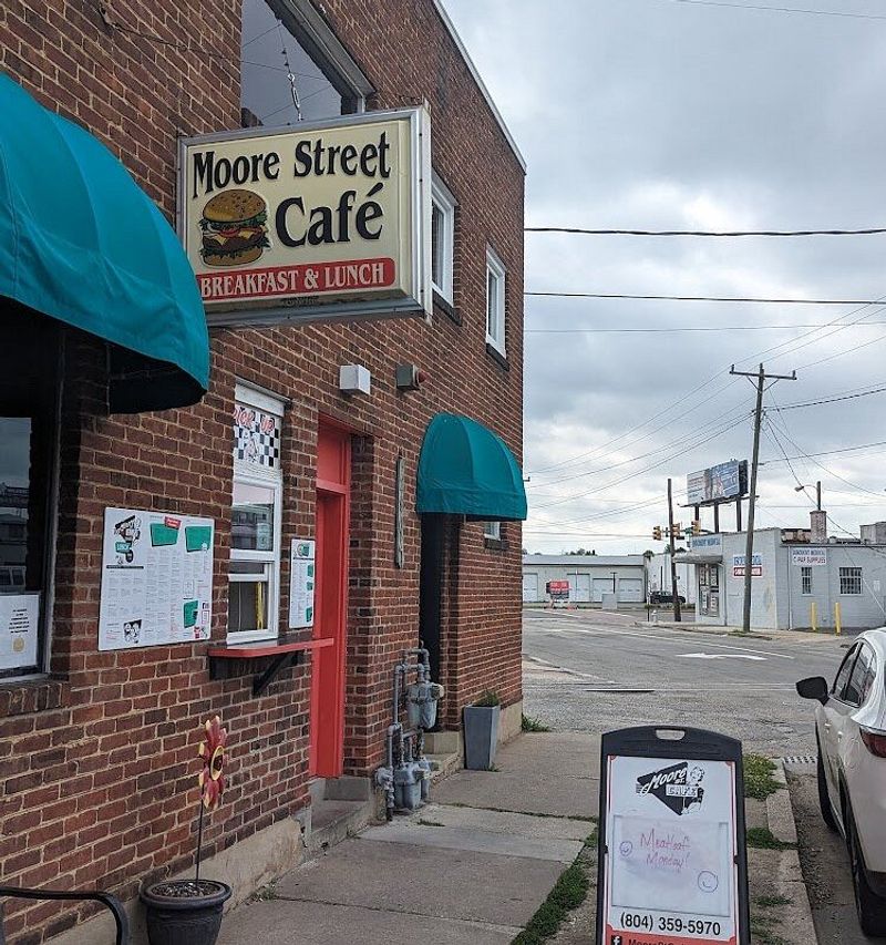 Moore Street Cafe: Richmond's Historic Breakfast Institution