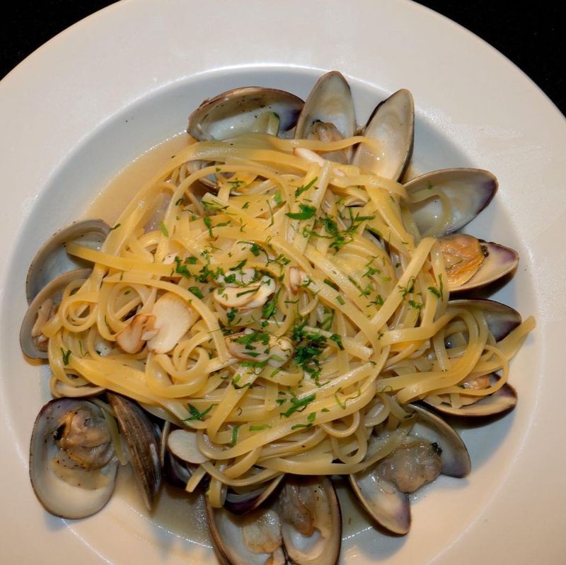 Red Sauce Classics That Transport You To Italy