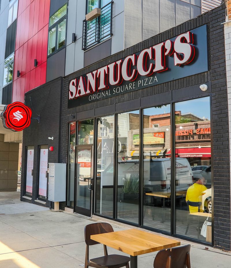 Santucci's