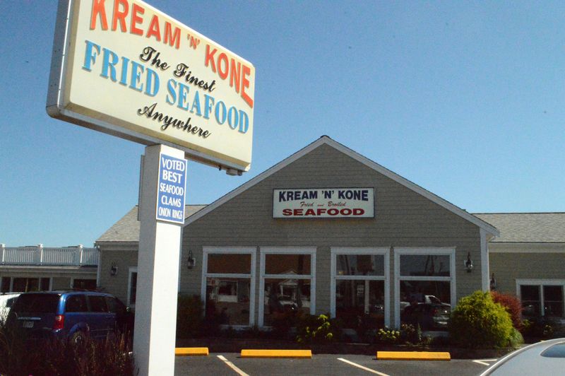 Kream 'n Kone: West Dennis' Fried Food Fantasy