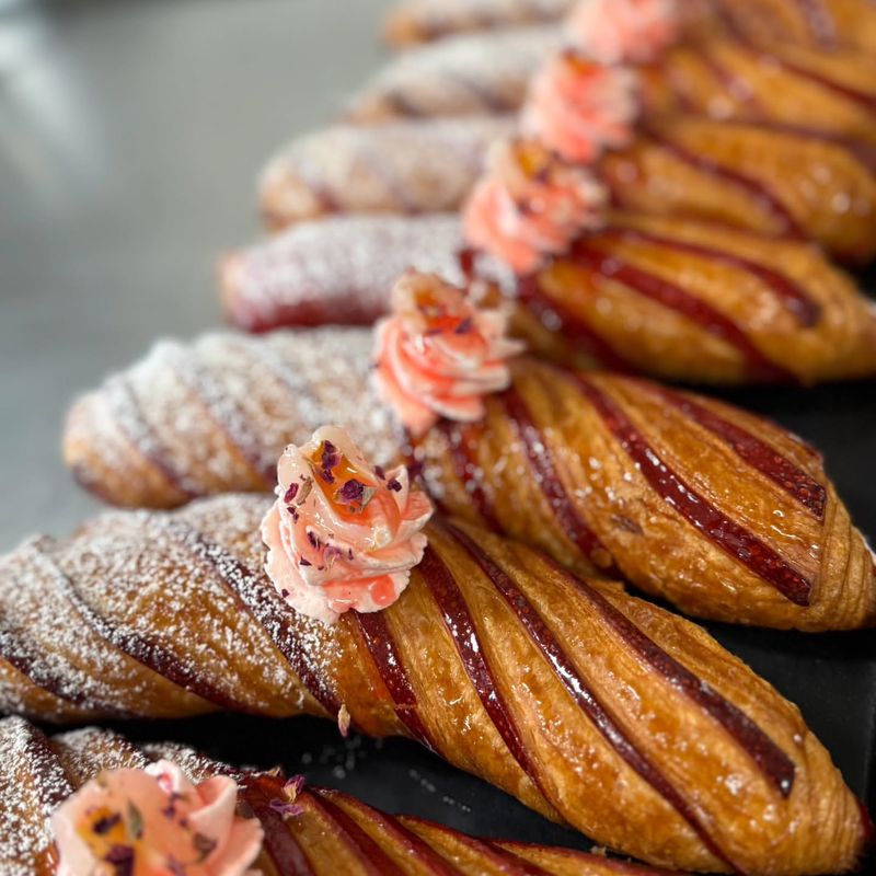 Benji's Bakery & Cafe: Strawberry Croissant Dreams