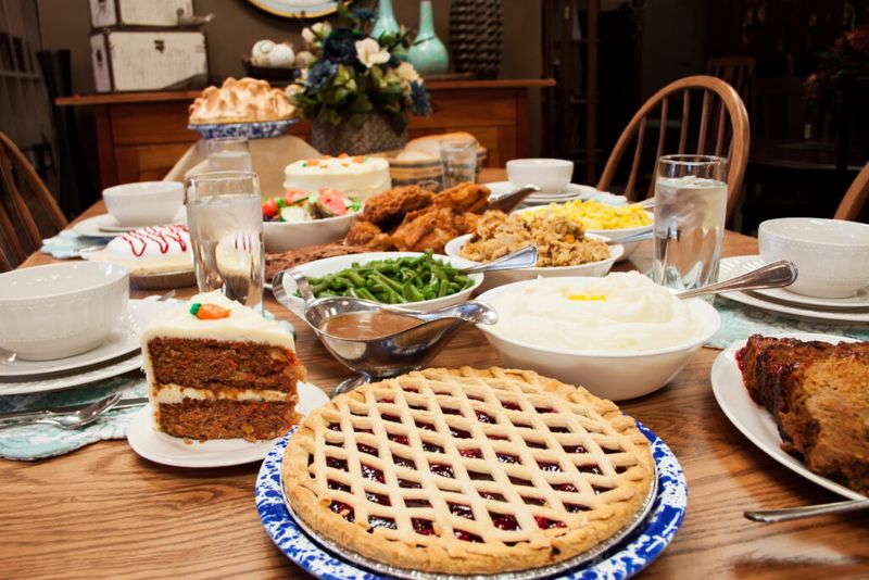 Blue Gate Restaurant & Bakery