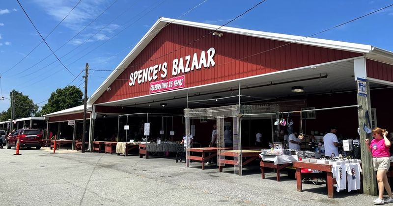 Spence's Bazaar & Amish Market
