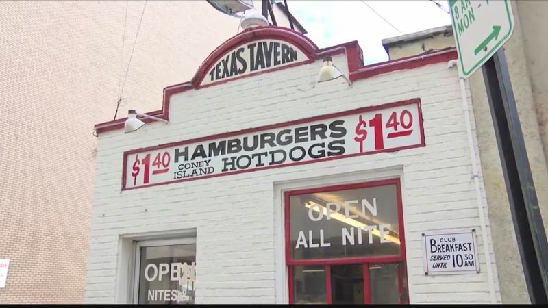 Texas Tavern: Roanoke's 24/7 Breakfast Counter