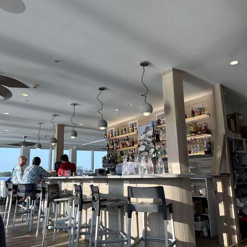 Oarweed Restaurant: Historic Cove Dining With Harbor Buzz