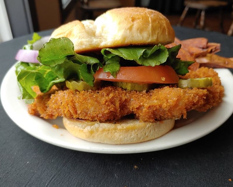 Breaded Pork Tenderloin Sandwich (Iowa)