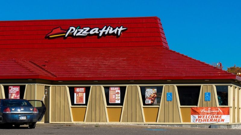 Pizza Hut – All-You-Can-Eat Buffet – Omaha