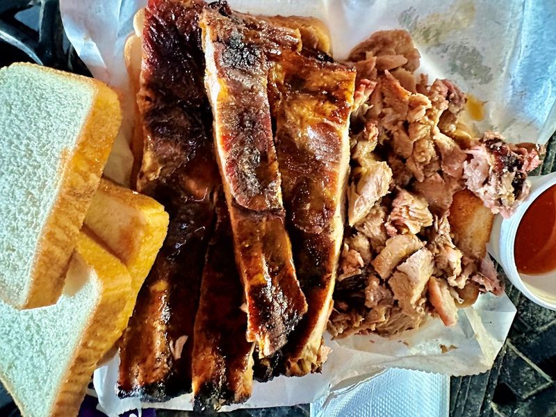 Chuck's Bar-B-Q – Tuscaloosa