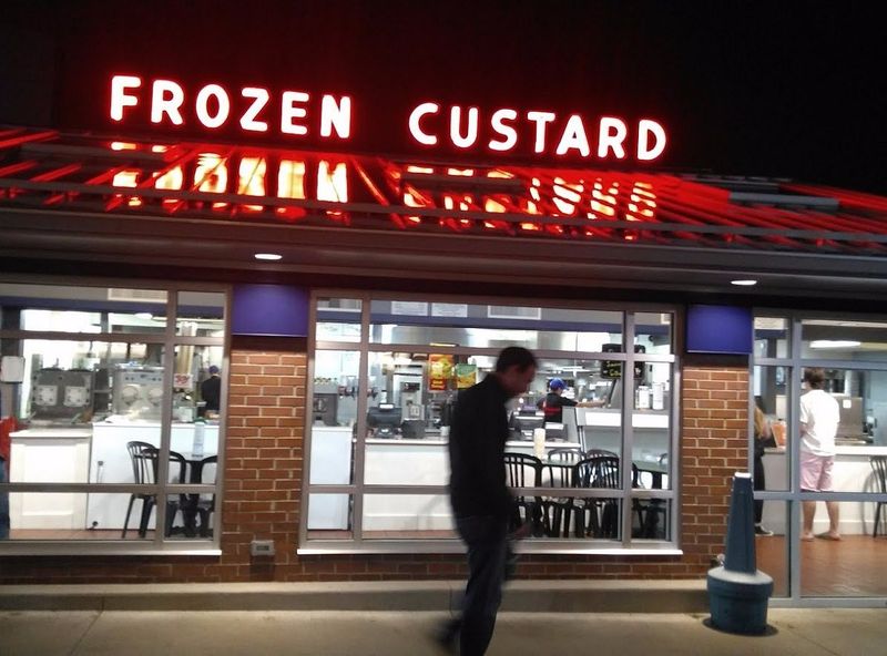 Gilles Frozen Custard (Bluemound)