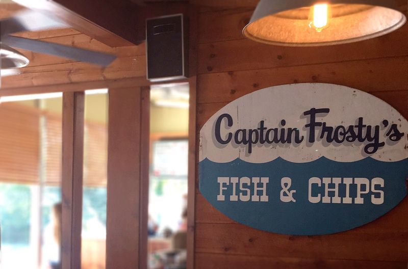 Captain Frosty's: Dennis' Frozen-in-Time Fish Spot